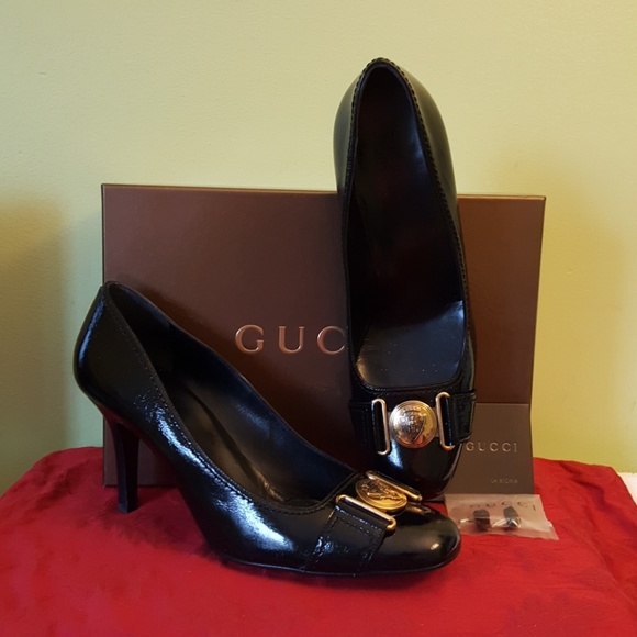 Gucci Shoe - Picture 6 of 10